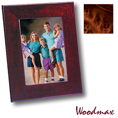 Фоторамка, цвет: темно-коричневый Фоторамка Woodmax 2007 г инфо 8095c.